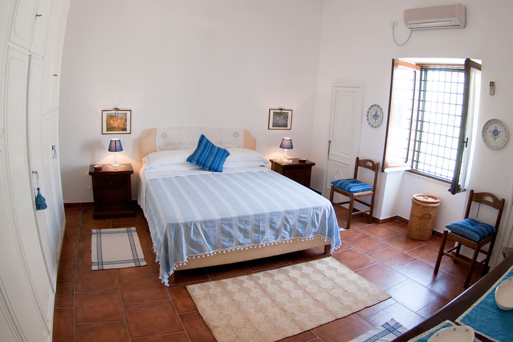 Camera matrimoniale Casa vacanze in Masseria Avetrana